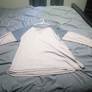 Women's long sleeve shirt